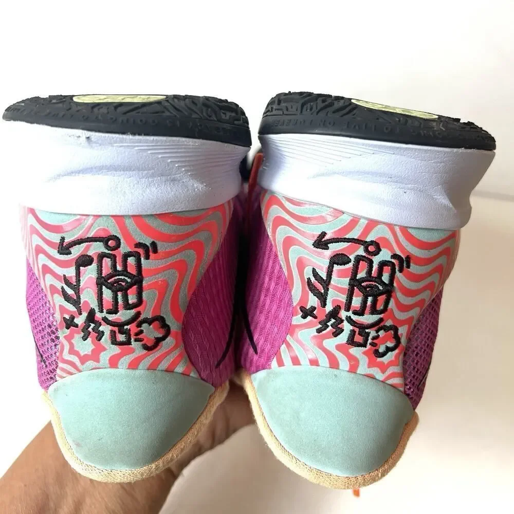 Nike Kyrie 7 GS VII Irving Creator Hendrix Fuchsia CT4608 Womens Sz US 7 EU 37.5